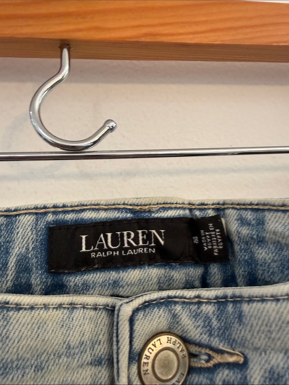 Ralph Lauren Light Wash Women’s Straight Jeans - Picture 2 of 3